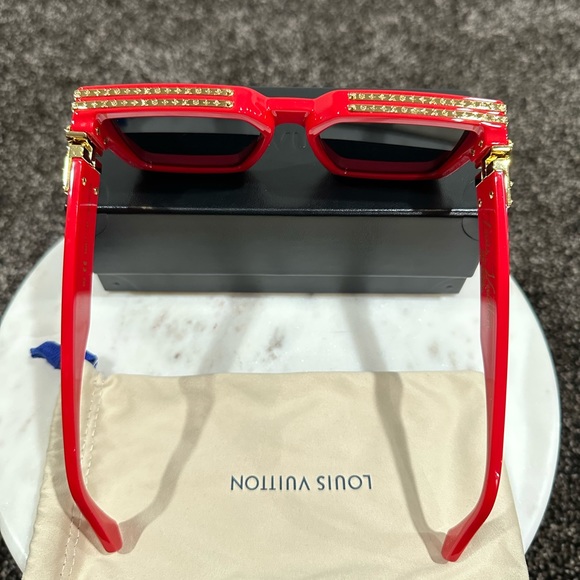Louis Vuitton x Virgil Abloh Red 1.1 Millionaires Sunglasses - Picture 4 of 12